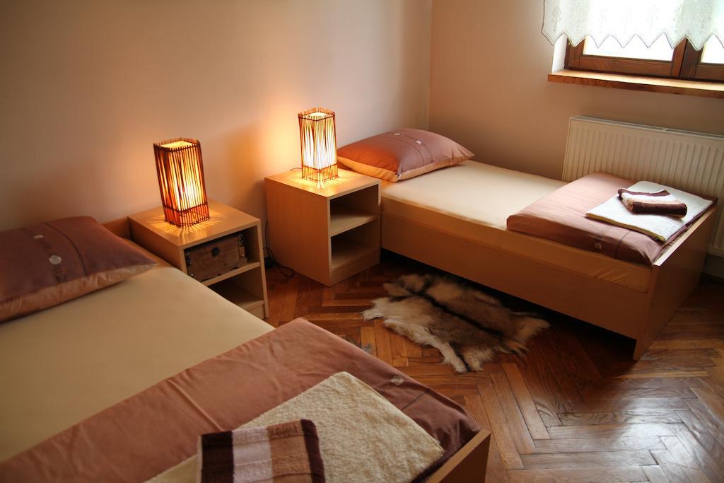 Apartment Eva غاكوفيتسا الغرفة الصورة